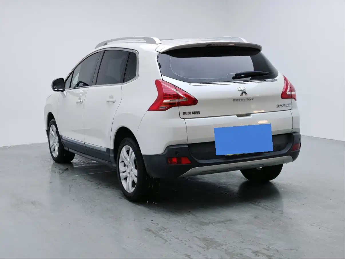 Peugeot 3008 2015 1.6THP Automatic Top Style Edition фото 6