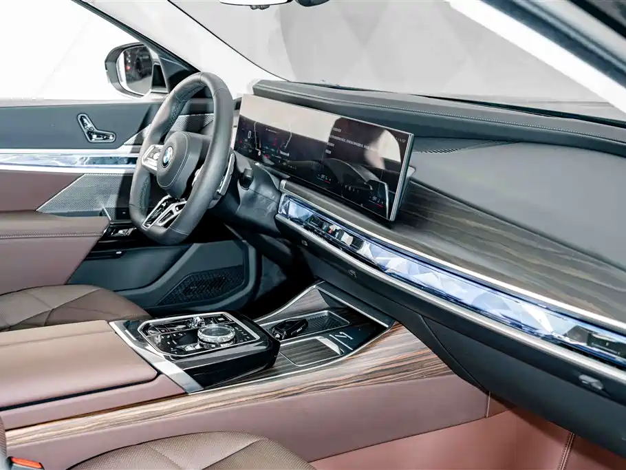 BMW 7 Series 2026 2026 Model Facelift 735Li M Sport Package