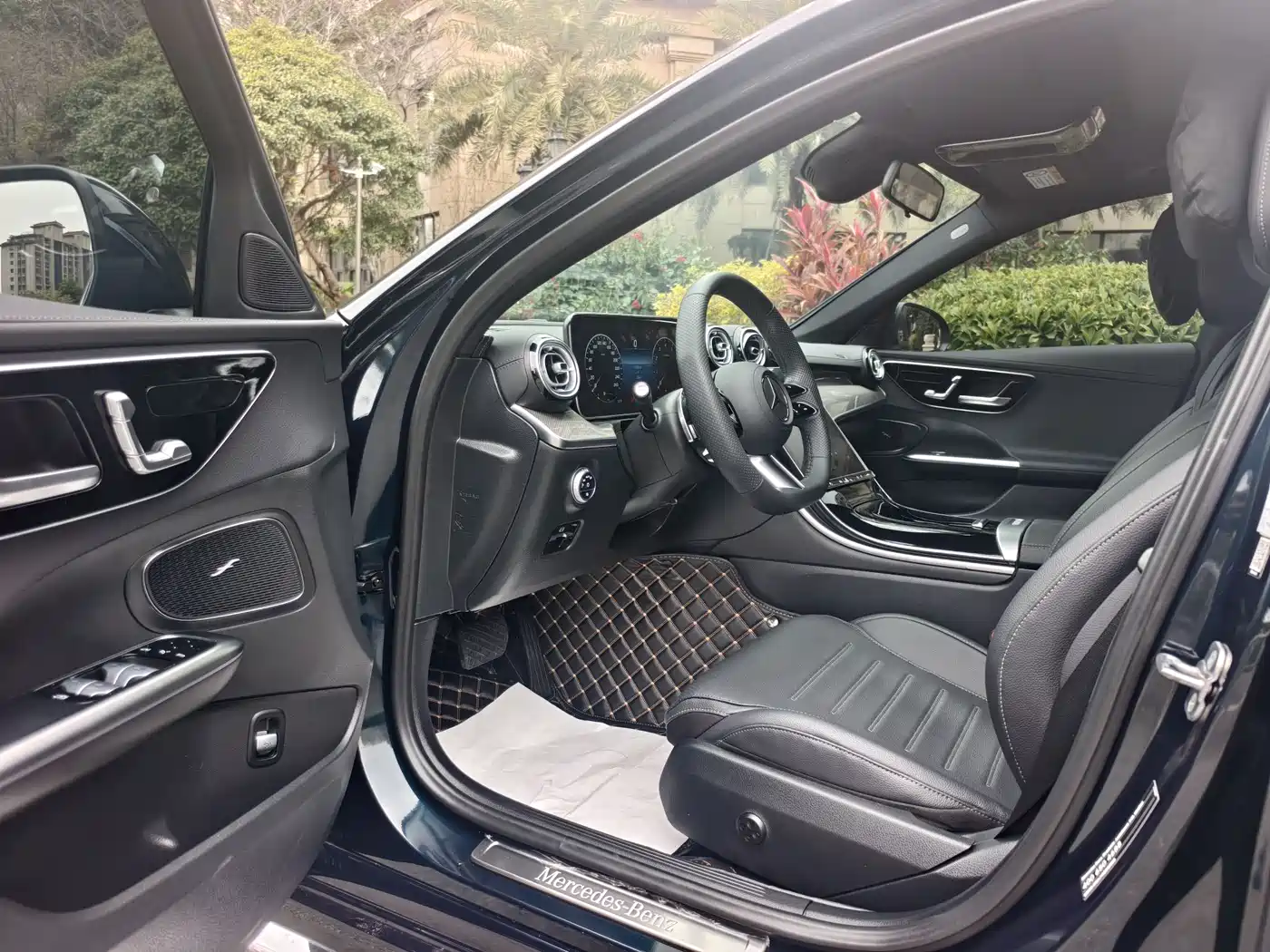 Mercedes-Benz C-Class 2025 C 260 L Sport Edition фото 8