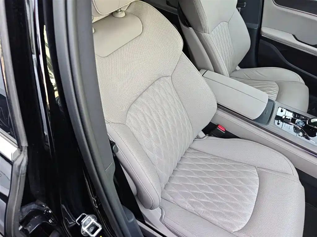BYD Han 2025 DM-i Smart Driving Edition 125KM LiDAR Flagship фото 25
