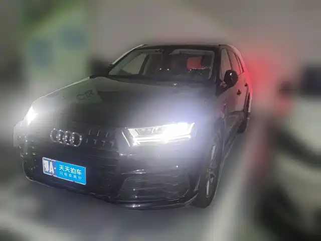 Audi Q7 2016 40 TFSI S line Sport — фото 1