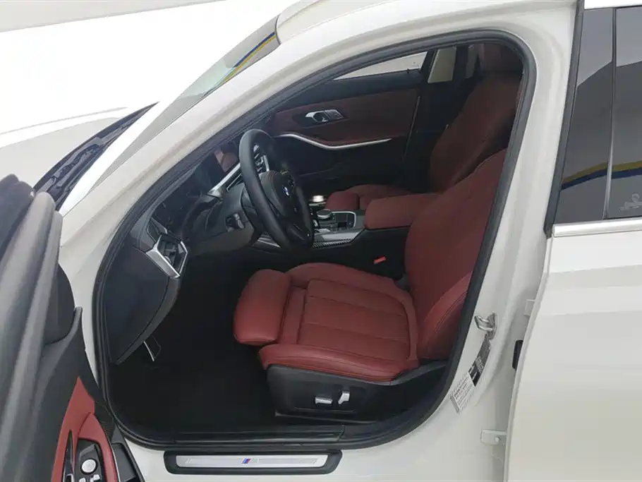 BMW 3 Series 2022 Facelift 325i M Sport Package фото 9