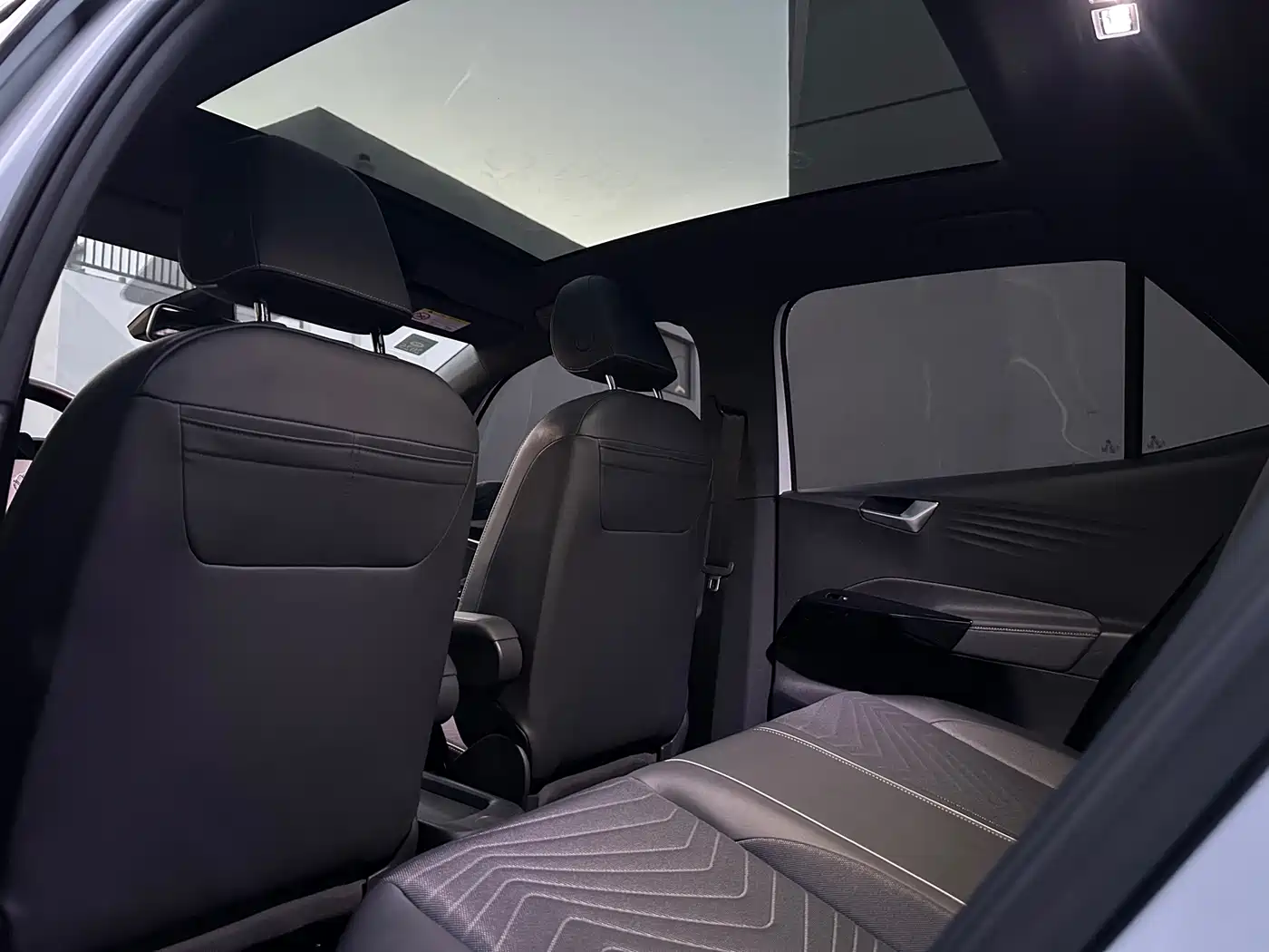 Volkswagen ID.3 2023 Pure Smart Edition фото 18