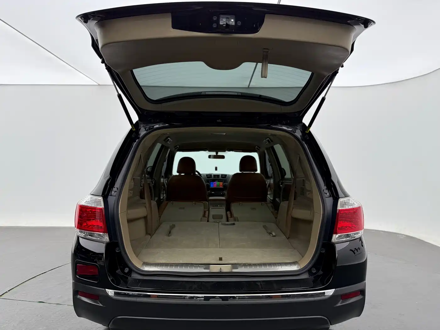 Toyota Highlander 2012 2.7L 2WD 7-Seat Elite фото 12