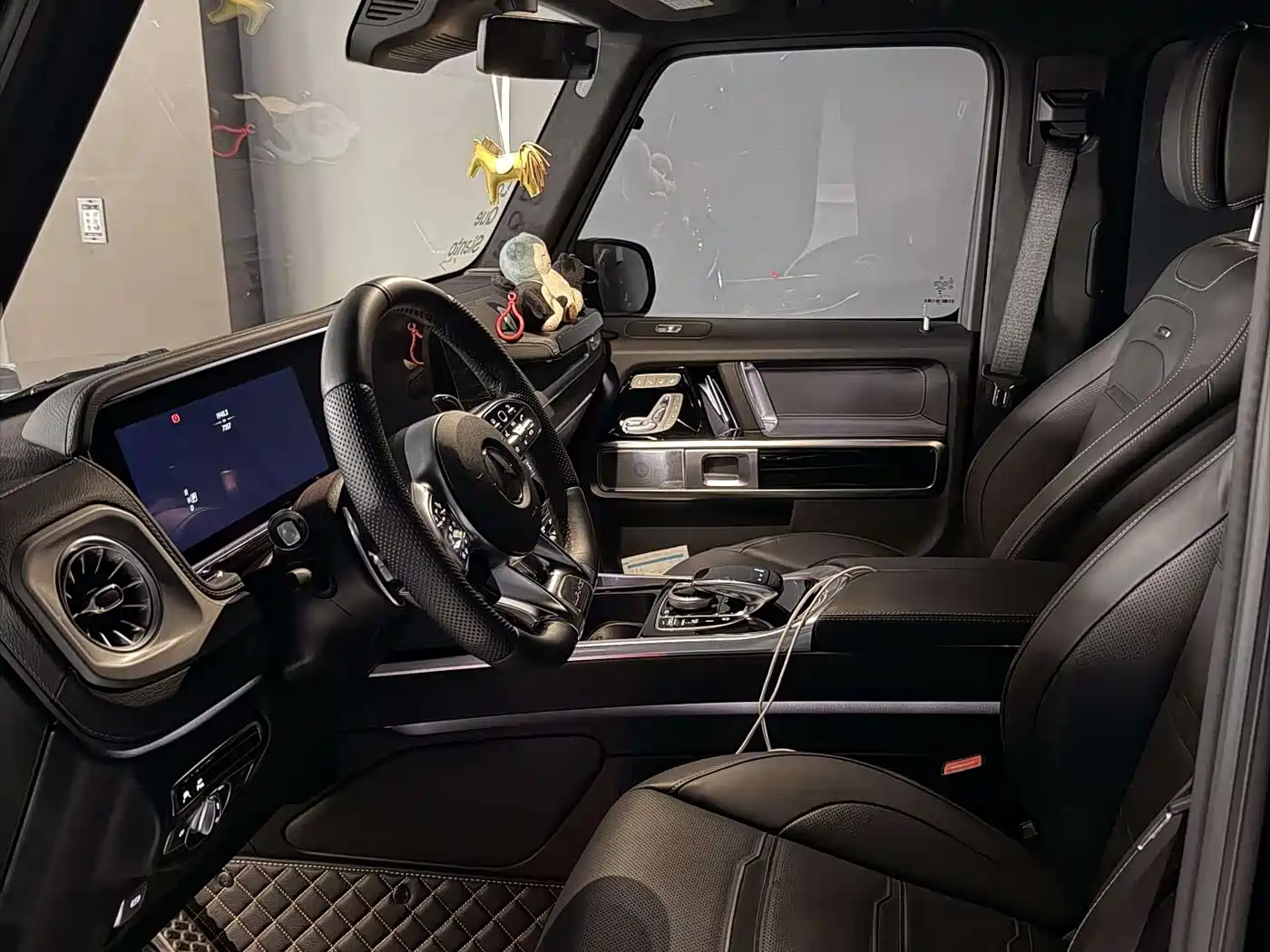 Mercedes-Benz G-Class AMG 2024 AMG G 63 Jia Chen Limited Edition фото 5