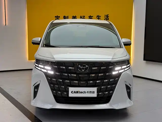 Toyota Alphard 2024 Hybrid 2.5L Ultimate Enjoyment Edition — фото 2