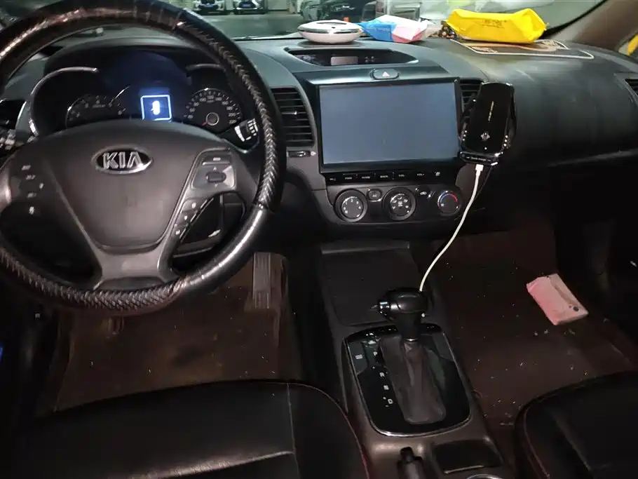 Kia K3 2016 1.6L Automatic GLS фото 12