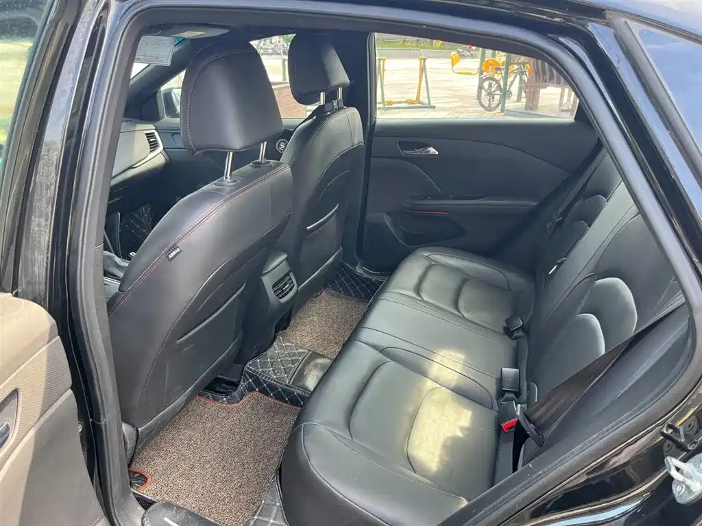 Chevrolet Monza 2020 Mild Hybrid RS 330T Automatic Smooth Edition фото 5