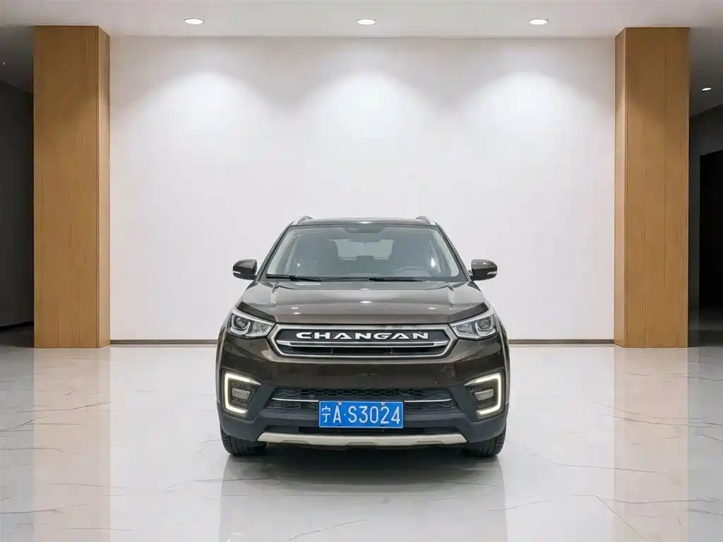 CHANGAN CS55