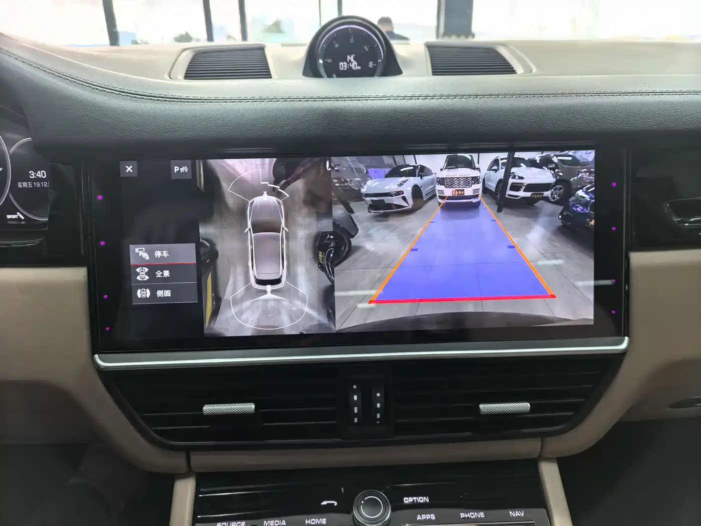 Porsche Cayenne 2019 Cayenne 3.0T фото 12