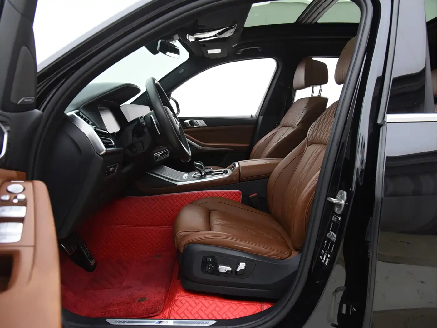 Photo 7 - BMW X7
