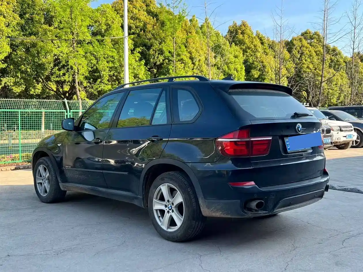 BMW X5 (Import) 2013 xDrive35i Leading фото 9