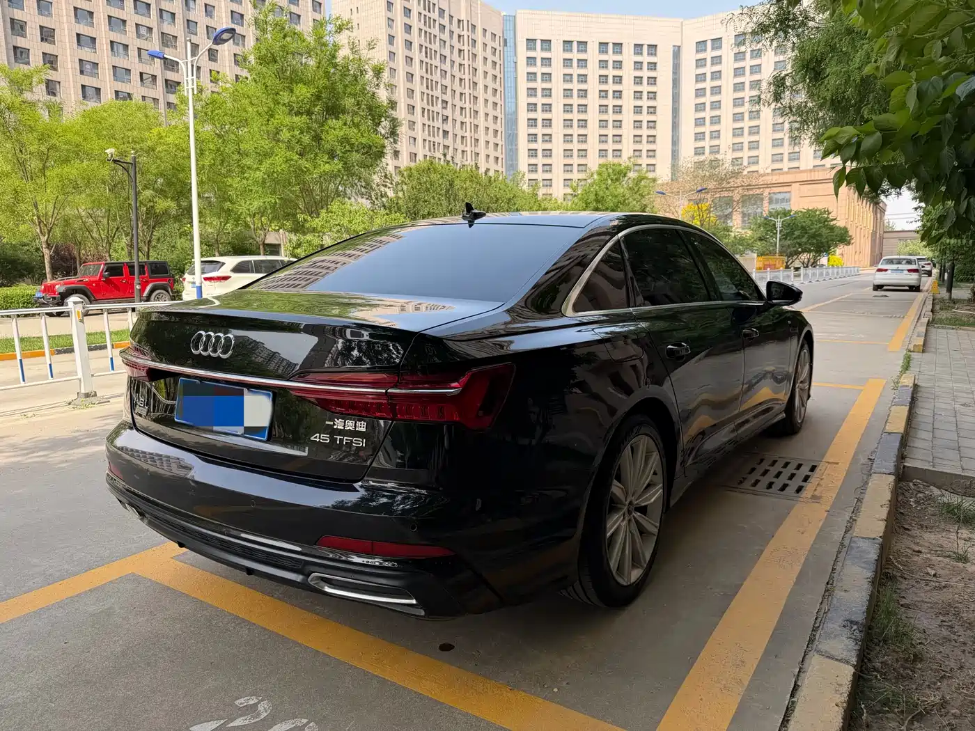 Audi A6L 2022 45 TFSI Premium Dynamic фото 3