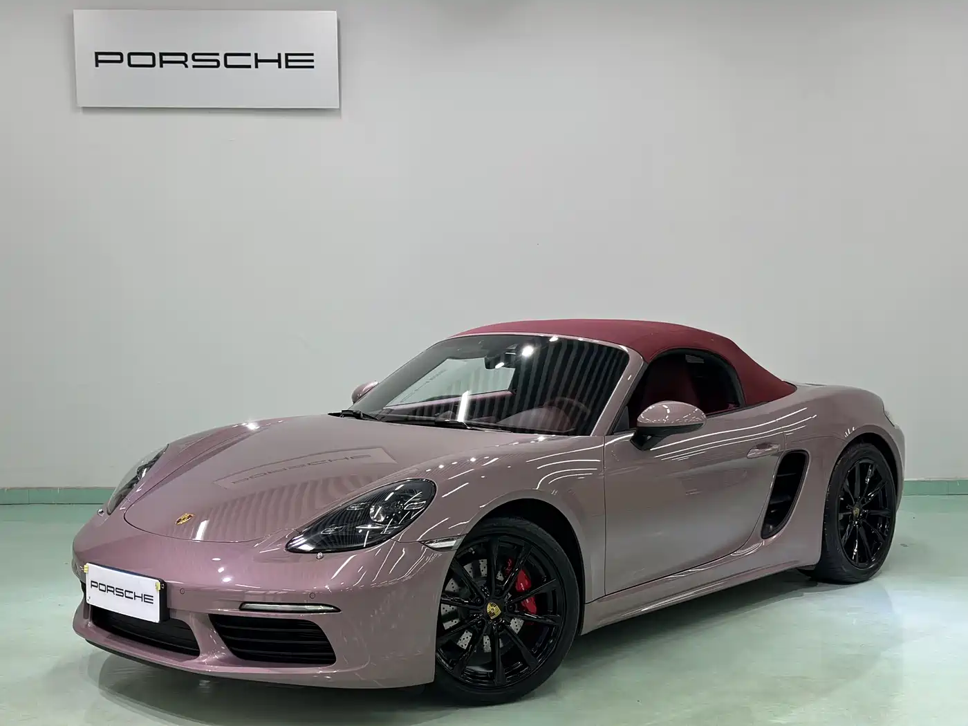 Porsche 718 2022 Boxster 2.0T фото 2