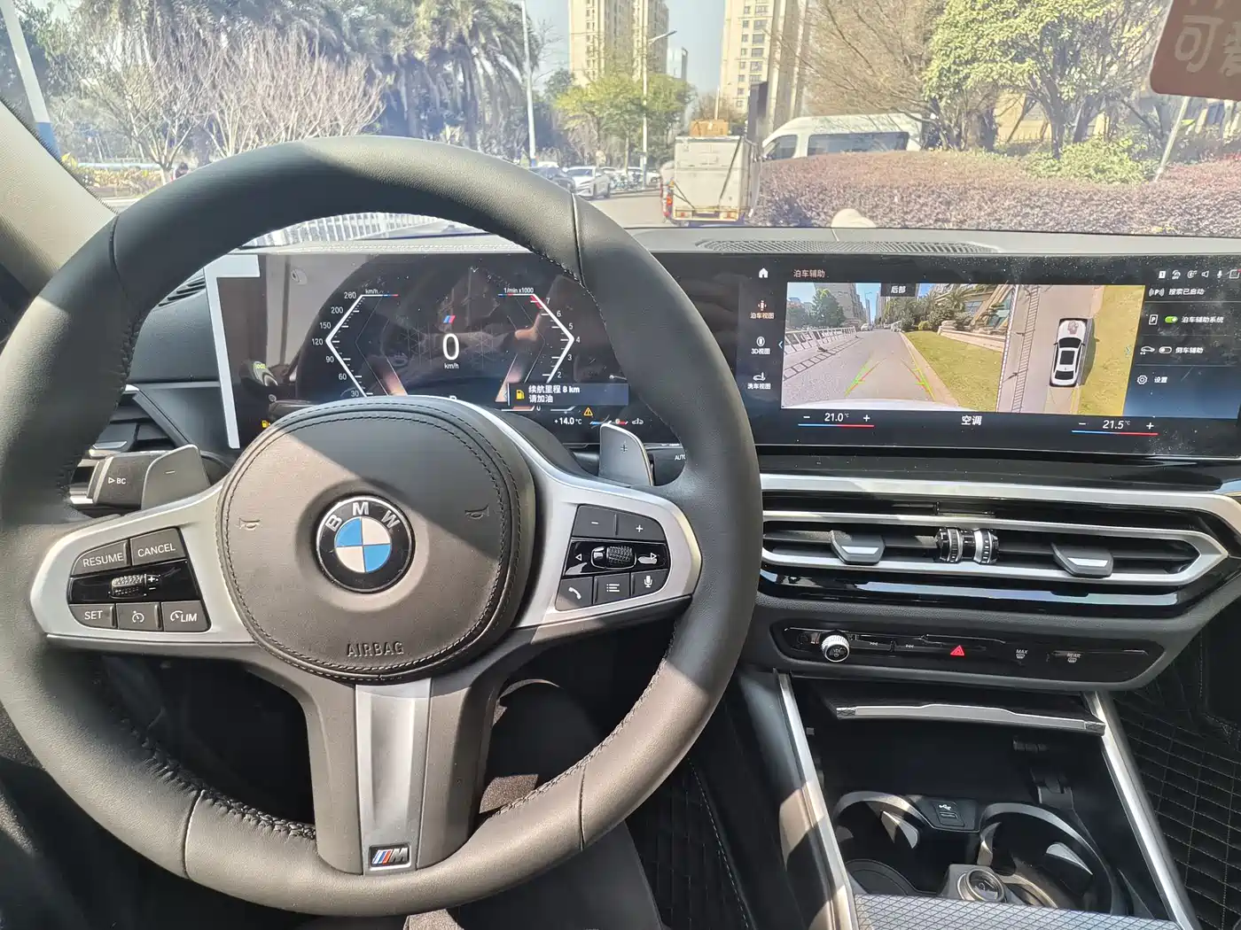BMW 3 Series 2024 325Li M Sport Shadowline Package фото 14