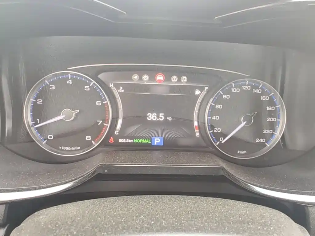 GAC Trumpchi Trumpchi GS7 2017 2017 320T 2WD Luxury Smart Connect