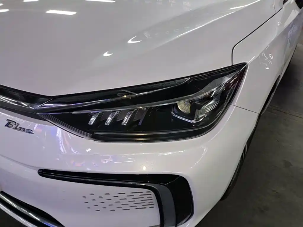 BAIC Beijing EU5 2020 2020 Beijing Color Edition R500 Smart Wind