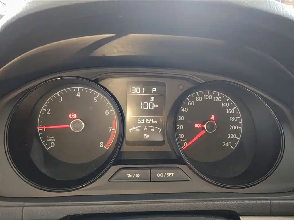 Volkswagen Lavida 2019 Lavida Start 1.5L Auto Trend (China VI) фото 8
