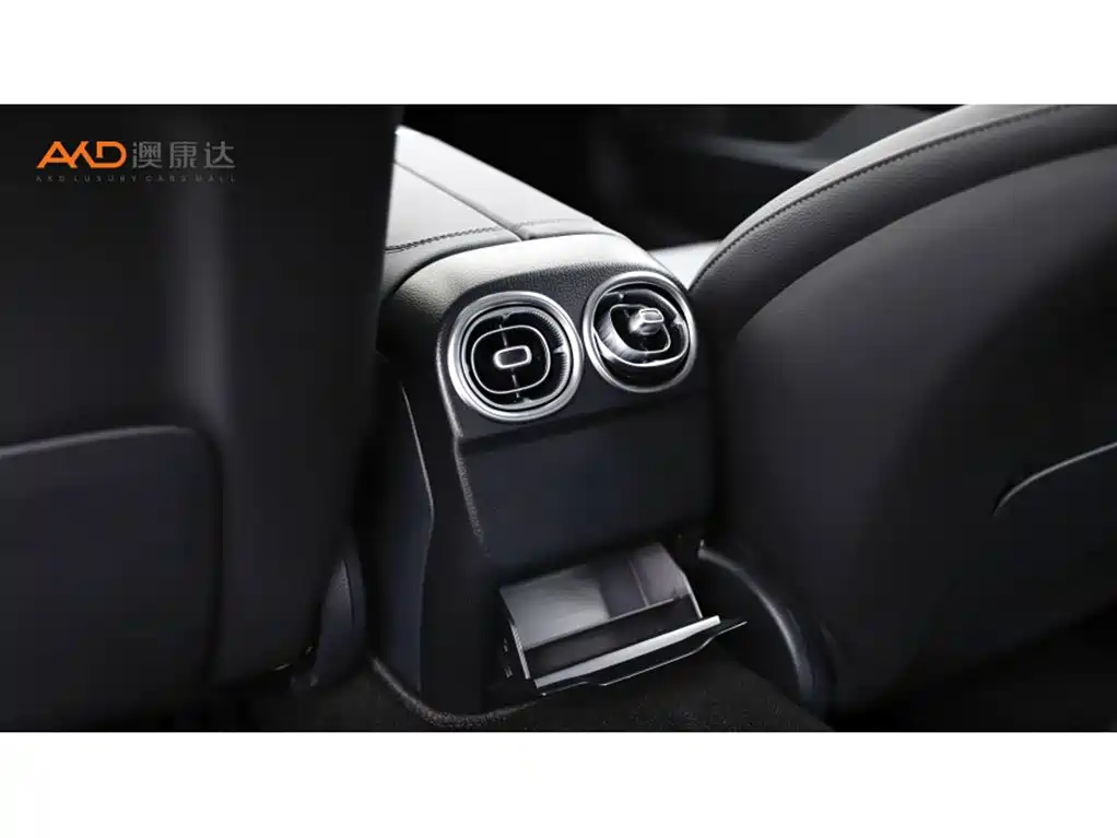 Mercedes-Benz C-Class 2024 Facelift III C 260 L Sport фото 9
