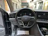 Фото 10 - Volkswagen Touareg