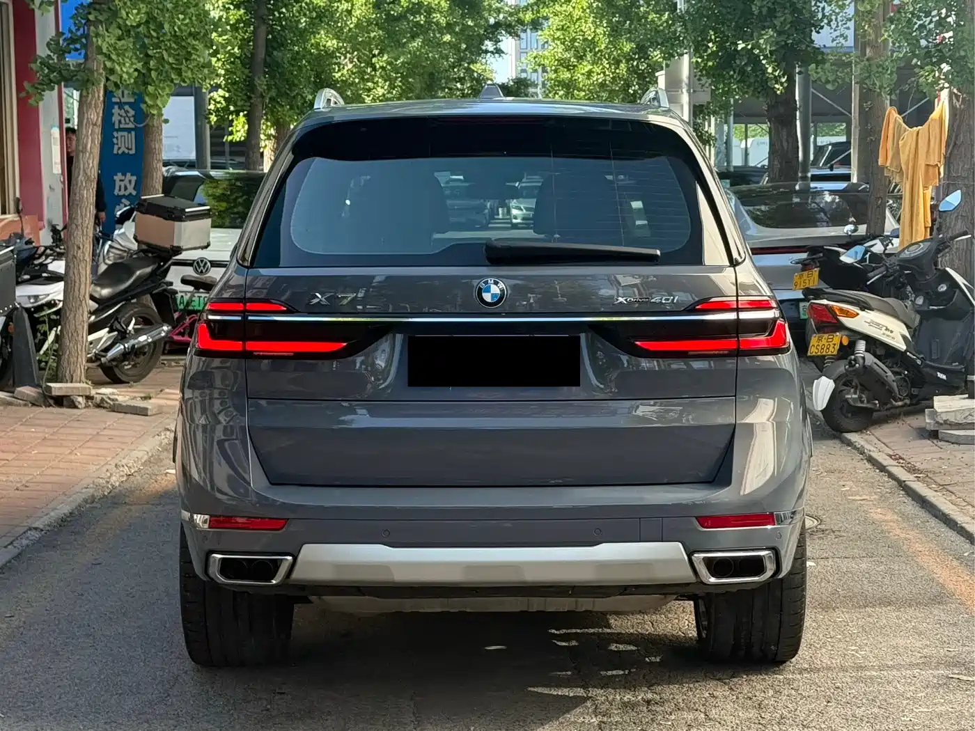 BMW X7 2023 xDrive40i Exclusive Luxury Package фото 4