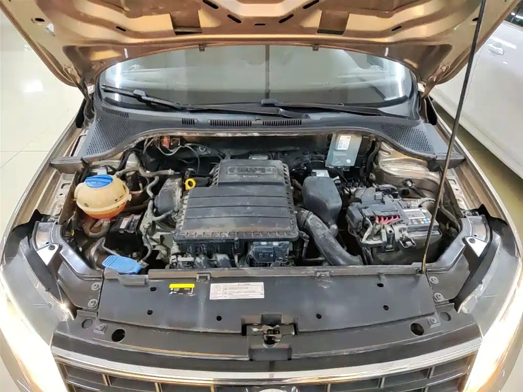 Volkswagen Jetta 2017 1.5L Automatic Fashion фото 20