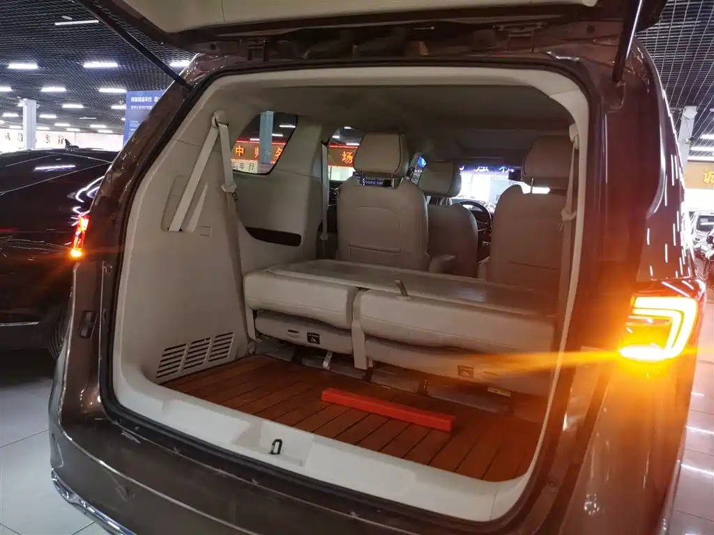 Buick GL8 2021 Land Business Class 652T Luxury фото 9