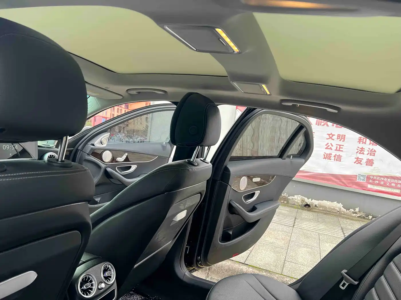 MERCEDES-BENZ C CLASS