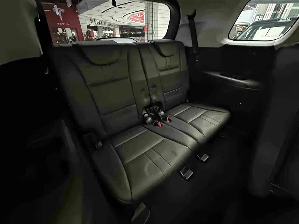 GAC Trumpchi Trumpchi GS8 2017 320T AWD Luxury Smart Connect (7-Seater) фото 28