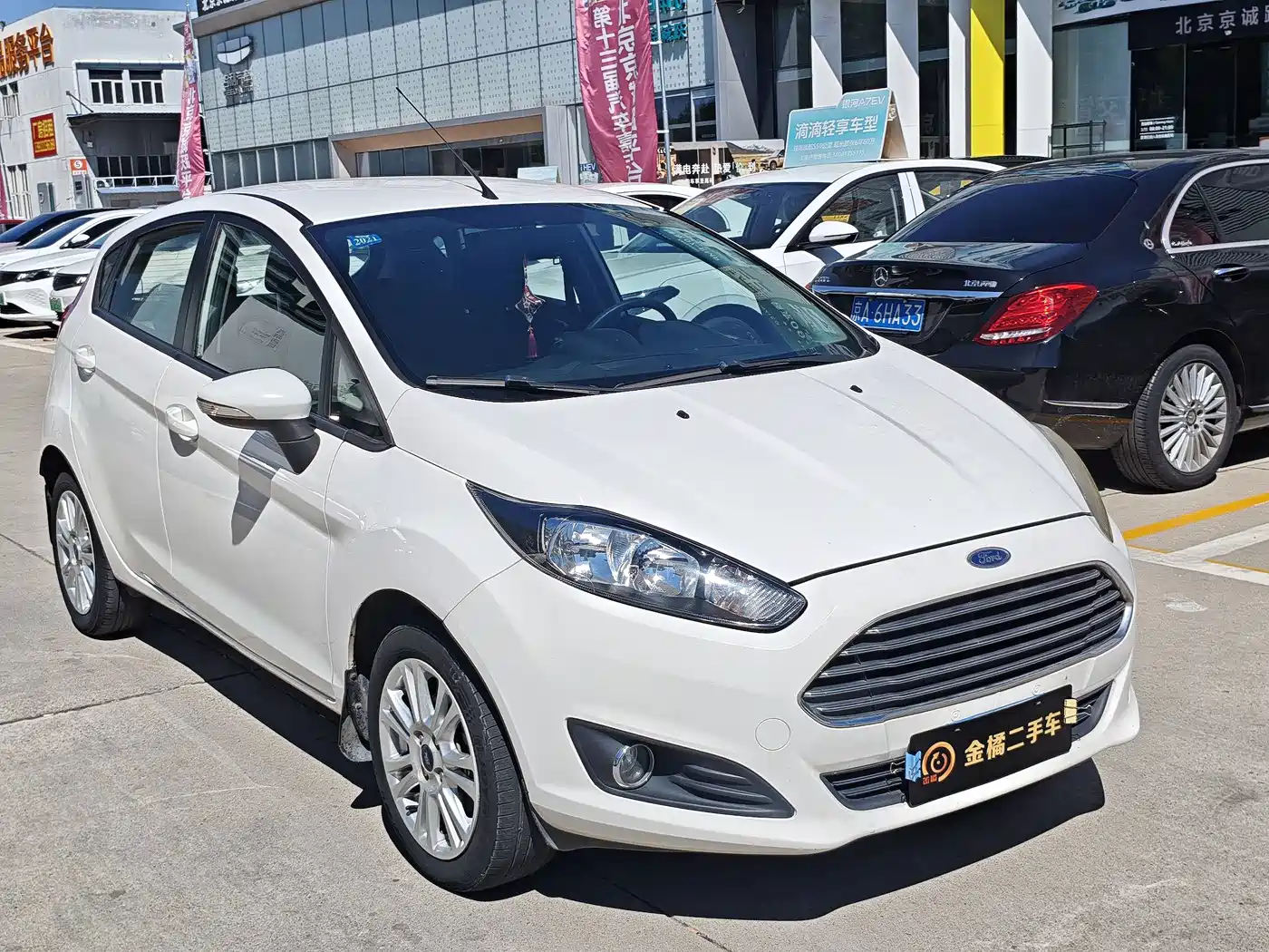 Ford Fiesta 2015 2013 Hatchback 1.5L Automatic Fashion