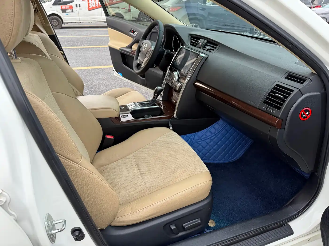 Toyota Reiz 2013 2.5V Premium Edition фото 7