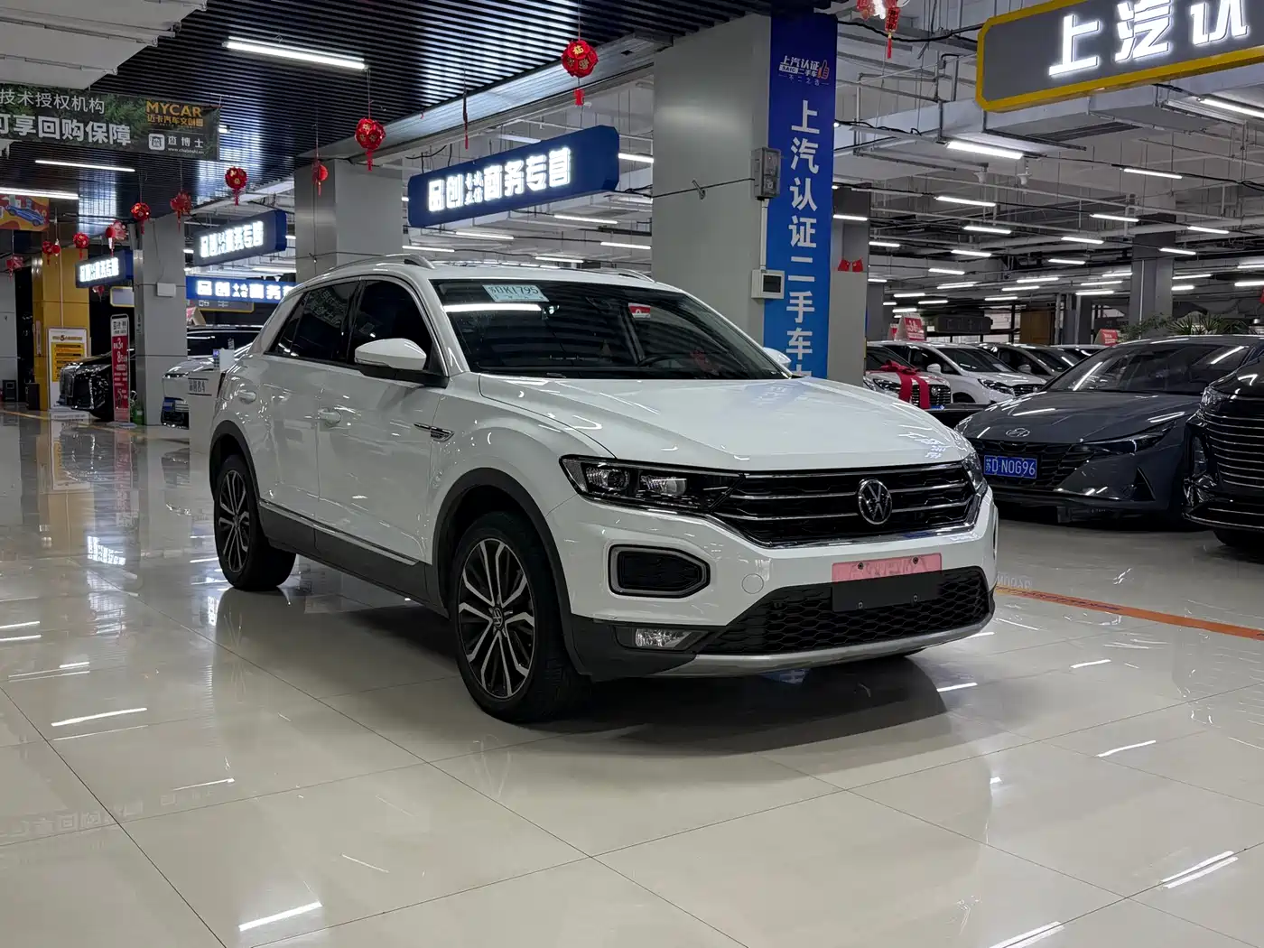 VOLKSWAGEN T ROC EXPLORING SONGS