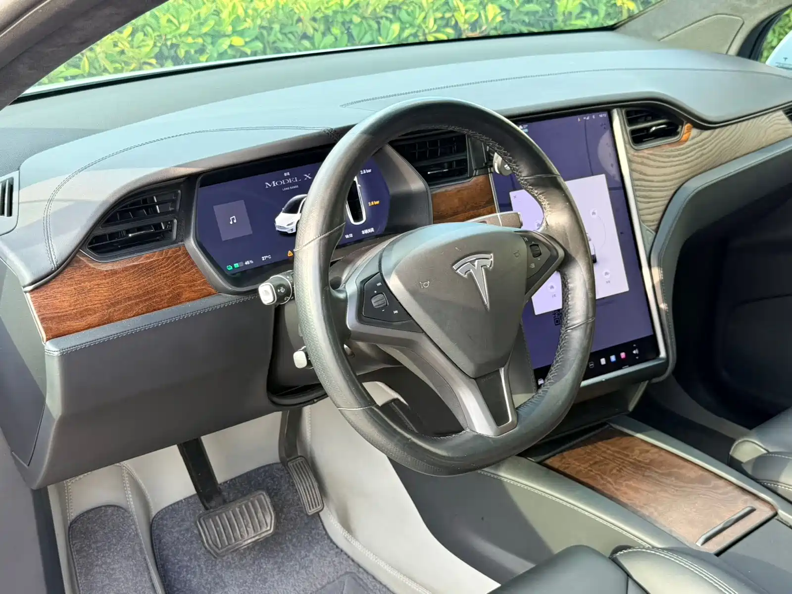 Фото 12 - Tesla Model X
