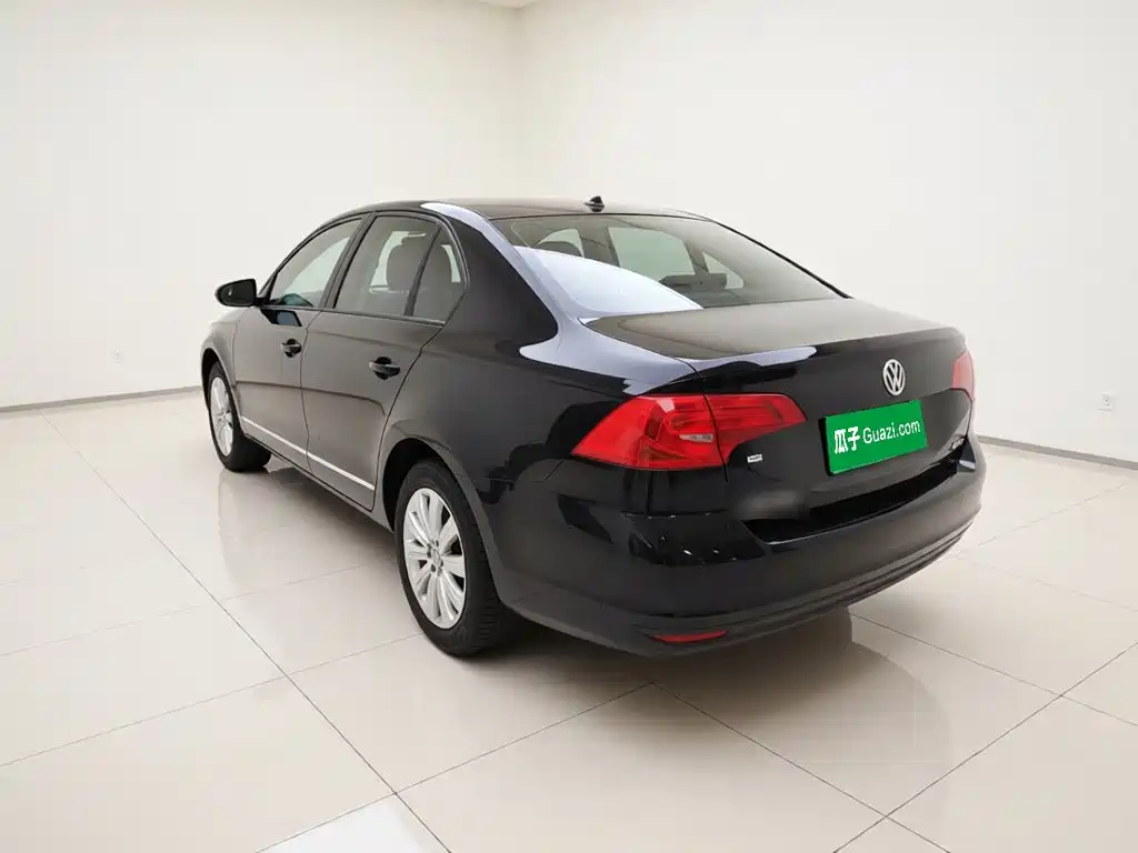 Фото 4 - Volkswagen Bora
