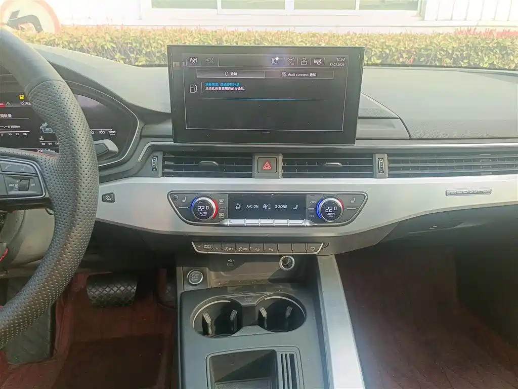 Audi A4L 2020 40 TFSI quattro Luxury Dynamic фото 13
