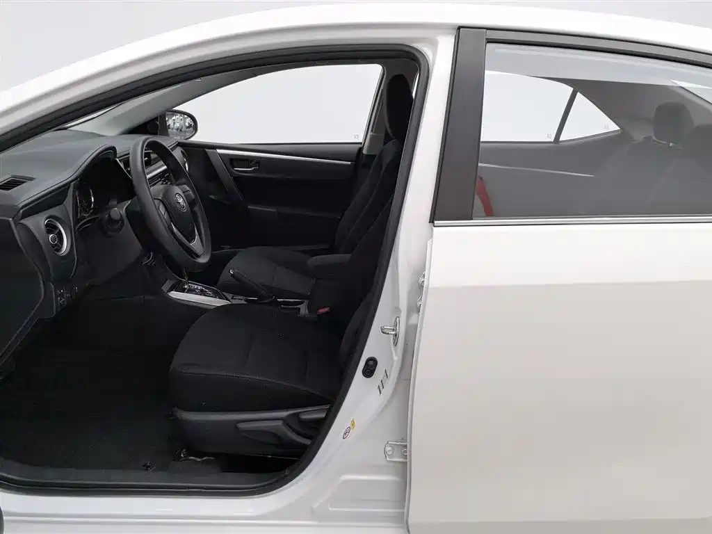 Toyota Corolla 2018 1.2T S-CVT GL Smart Edition фото 10