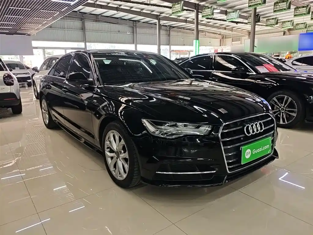 Audi A6L 2018 30th Anniversary 35 TFSI Fashion фото 4
