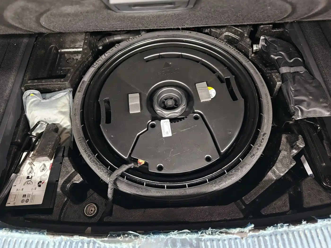 Audi Q5L 2020 Facelift 40 TFSI Honor Progressive фото 18
