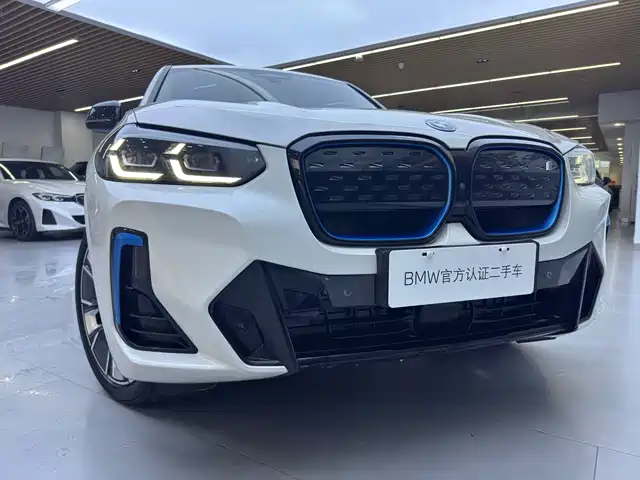BMW iX3 2022 Innovation Leader — фото 5