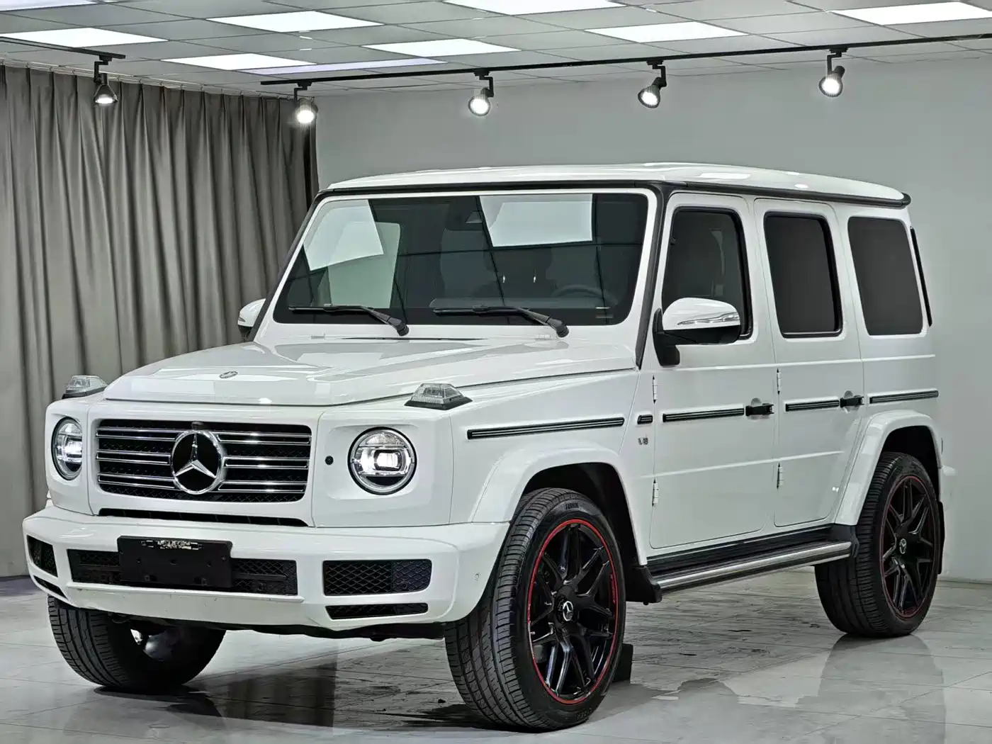 Фото 2 - Mercedes-Benz G-Class