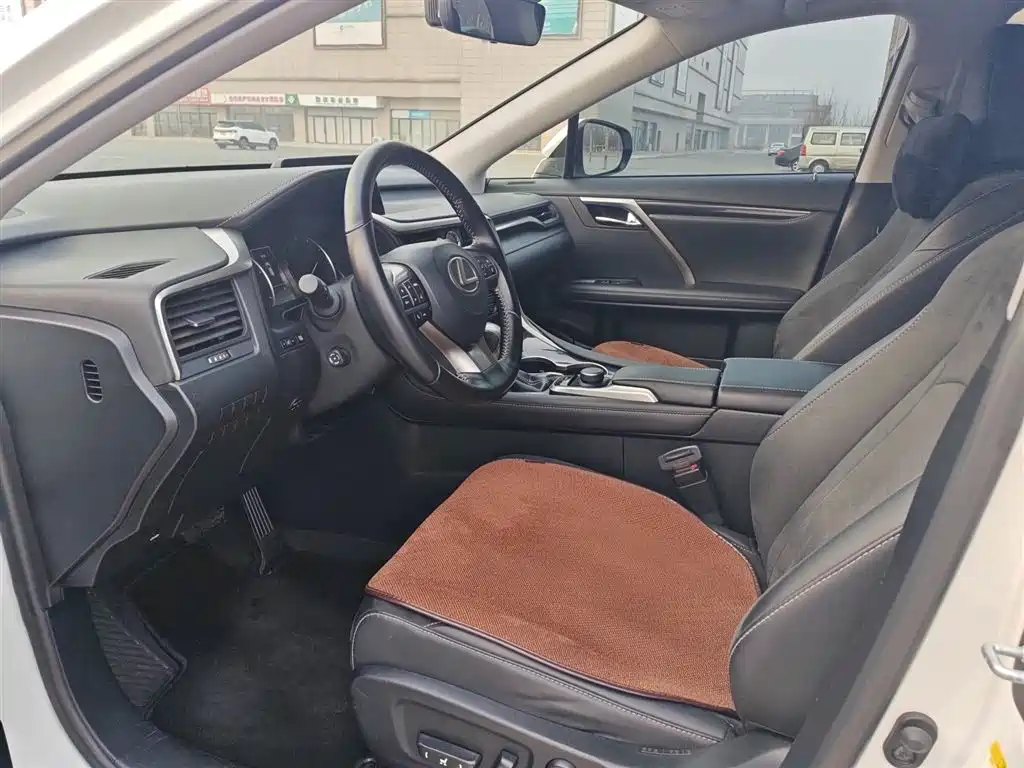 LEXUS RX
