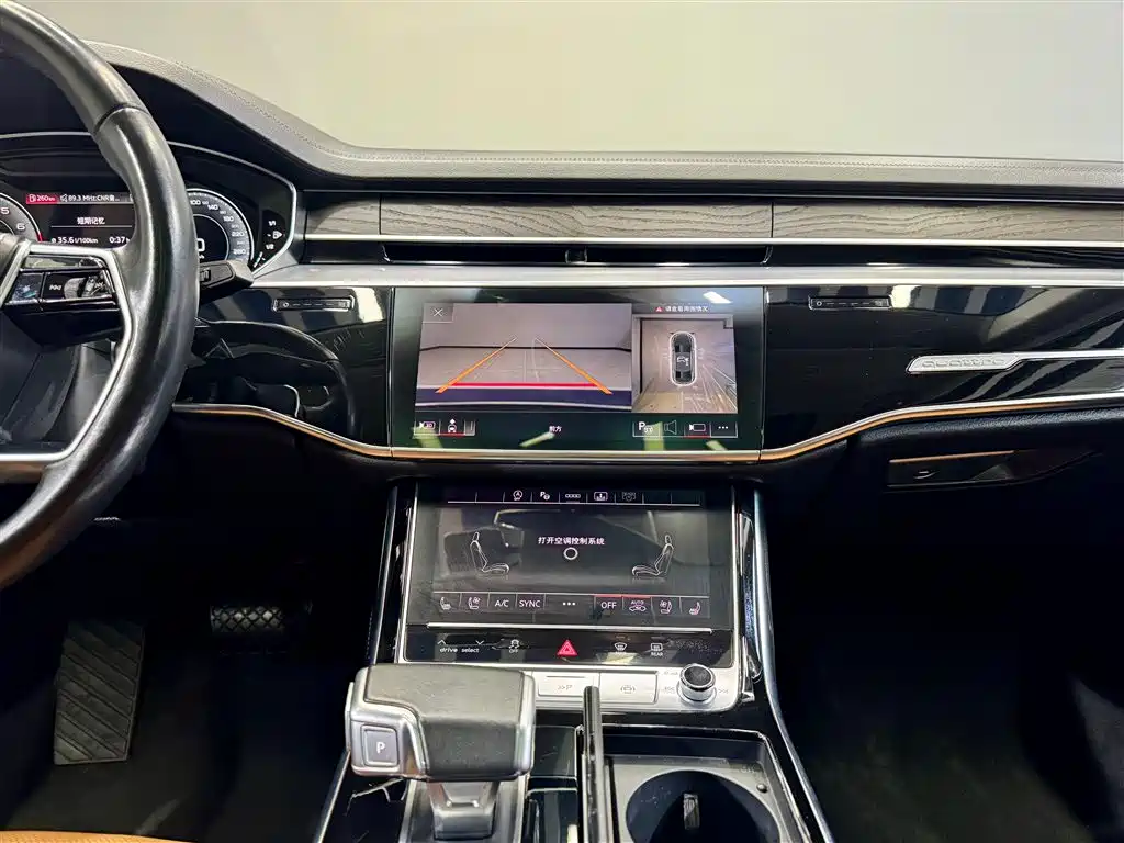 Audi A8 2023 A8L 50 TFSI quattro Exclusive фото 27