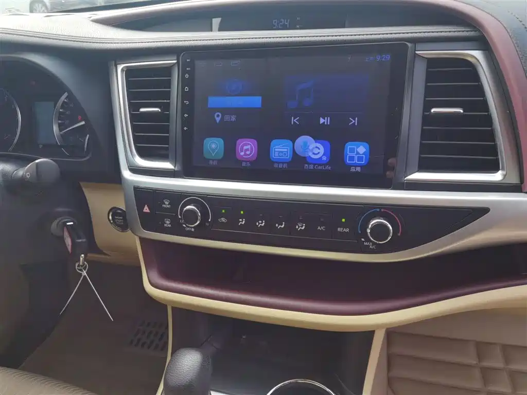 Toyota Highlander 2015 2.0T FWD Elite Edition 5-seater фото 13