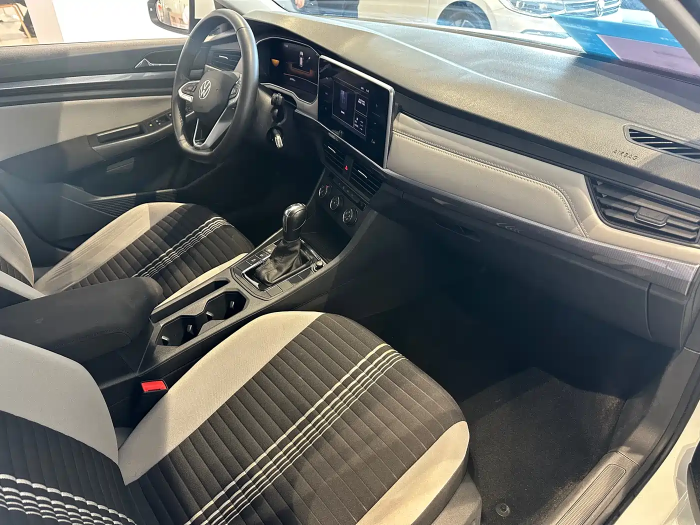 Volkswagen Bora 2025 200TSI DSG Comfort Edition фото 9
