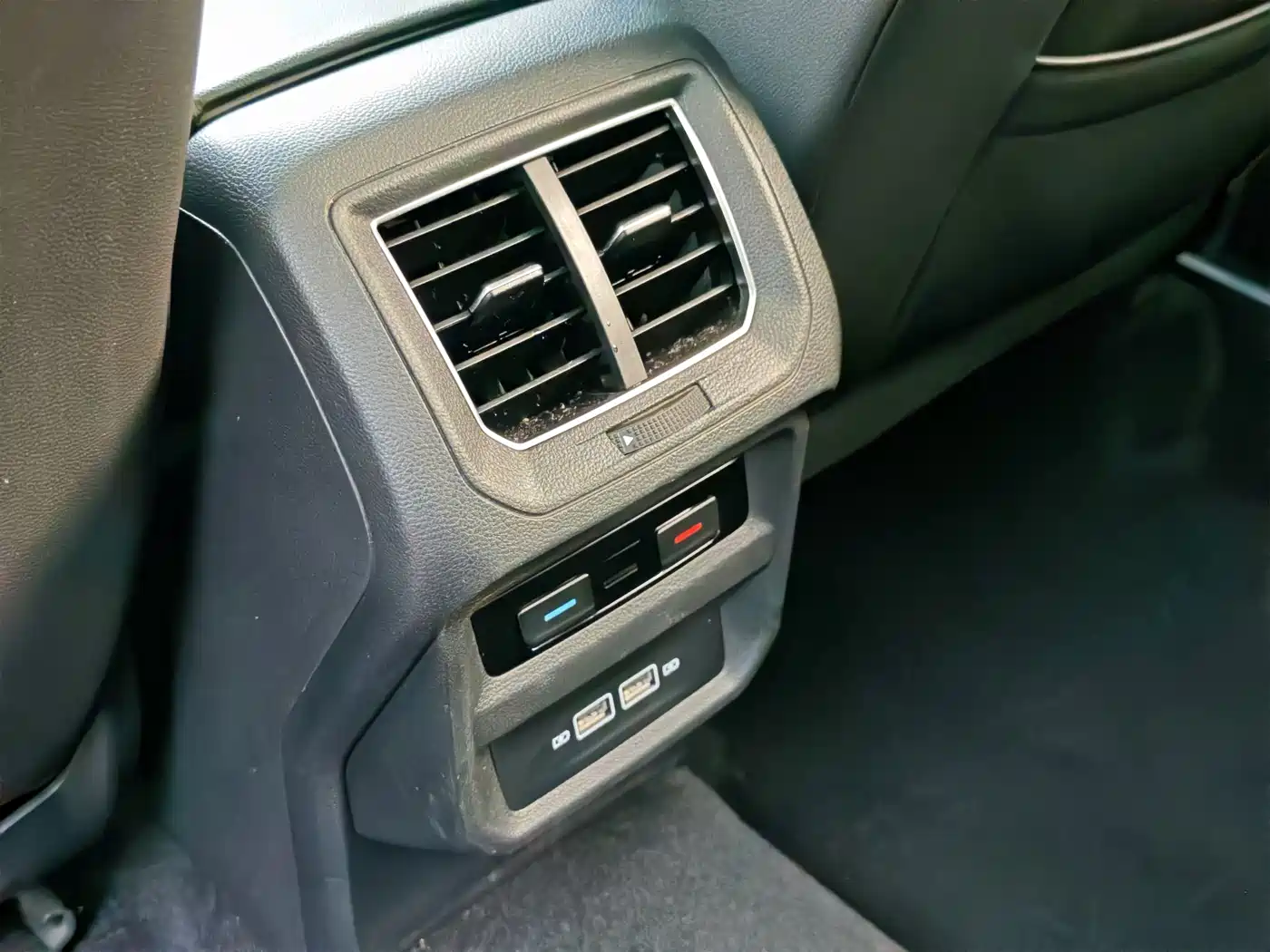 Фото 8 - Volkswagen Tayron
