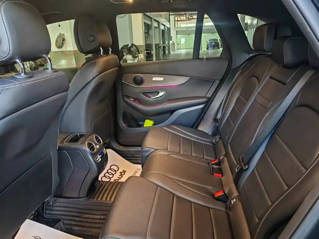 Mercedes-Benz GLC 2021 GLC 260 L 4MATIC Luxury фото 5