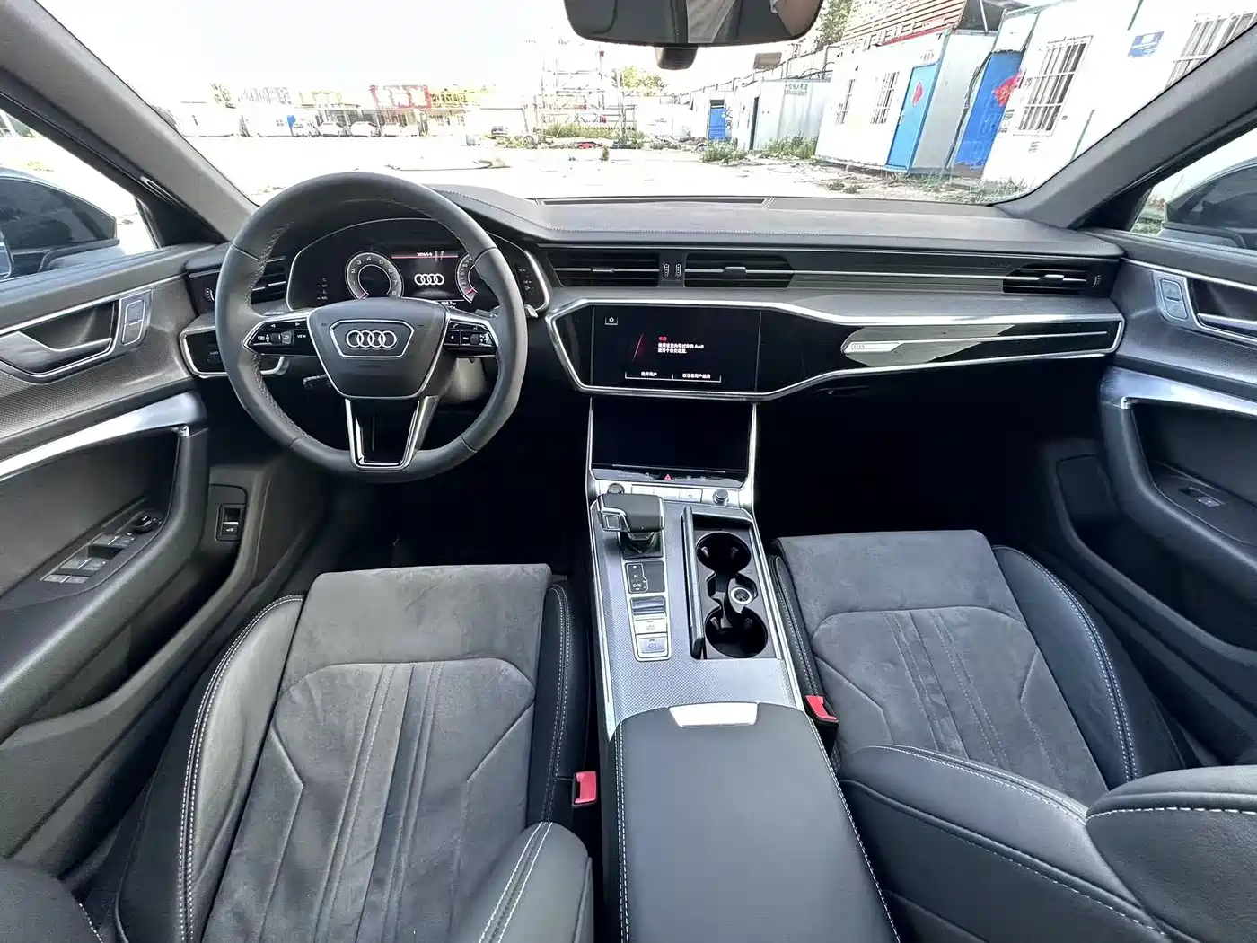 Audi A6L 2023 45 TFSI Premium Selection Elegance фото 5