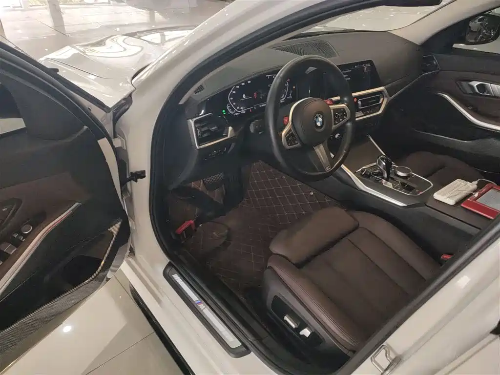 BMW 3 Series 2022 Facelift 325i M Sport Package фото 12