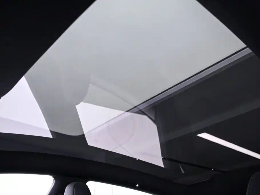 Tesla Model Y 2026 2026 Rear-Wheel Drive