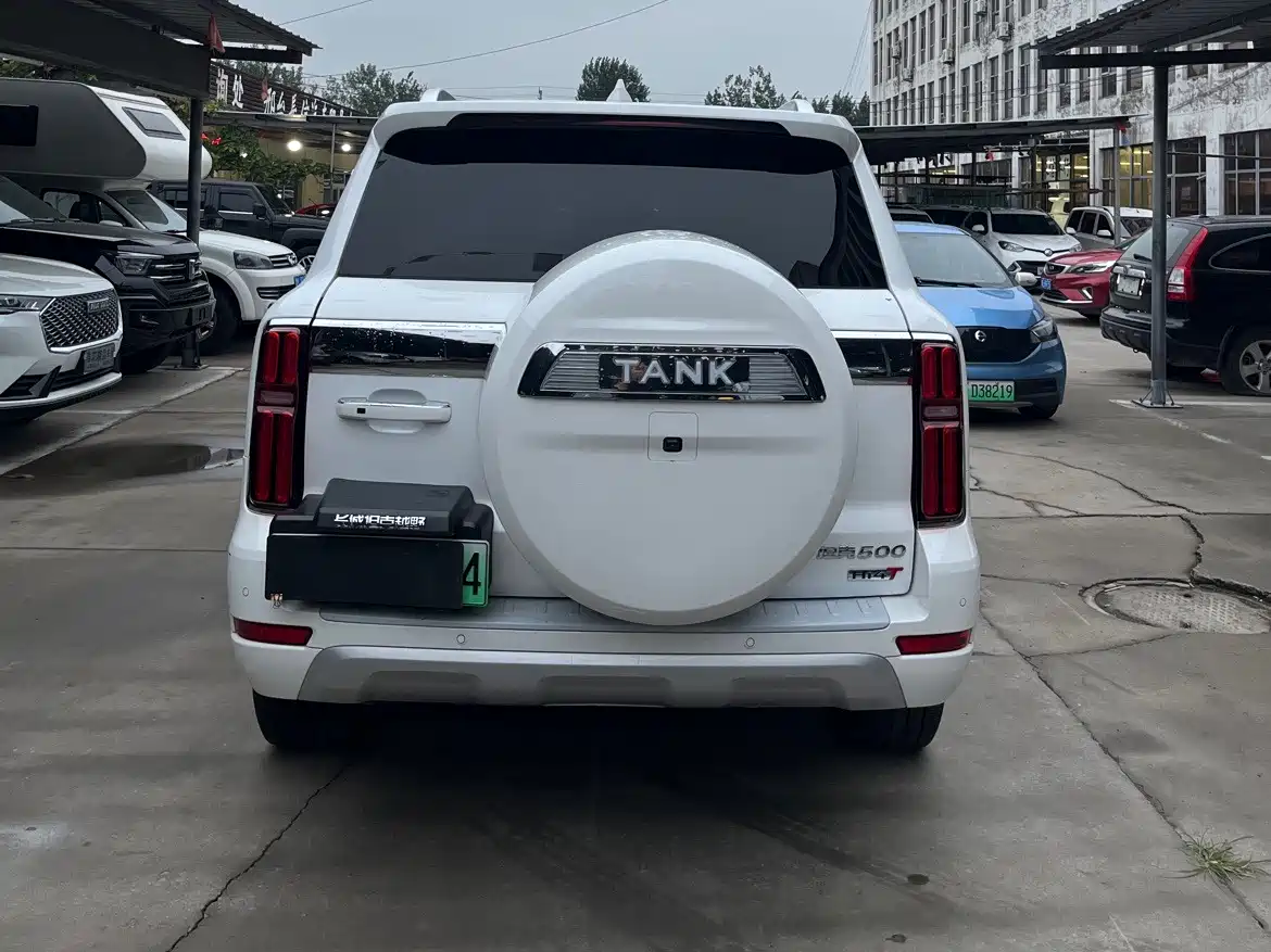2025 Tank 500 EV